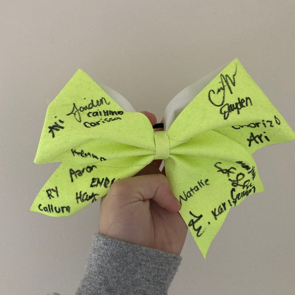 SMOED 2018-2019 signed worlds bow